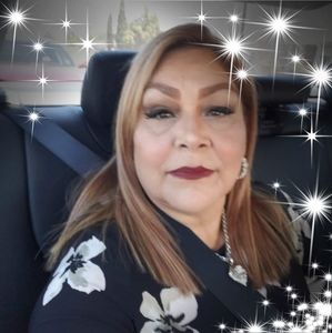 Meet your Posher, Alma